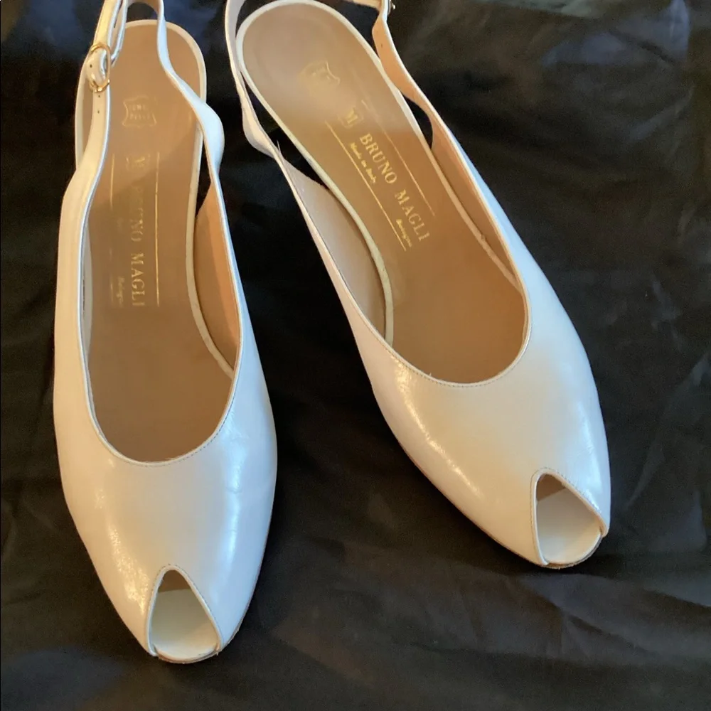 Bruno Magli kitten heels